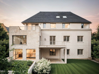 Upcoming in 2025 a 110 m2 elagant new flat with a huge terrace surrounded by a forest in the 2nd district!
