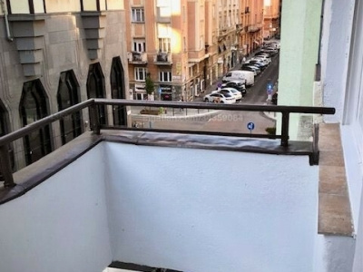 Ready to move in! Unfurnished flat on 51 m2 in good condition in the heart of Újlipótváros!